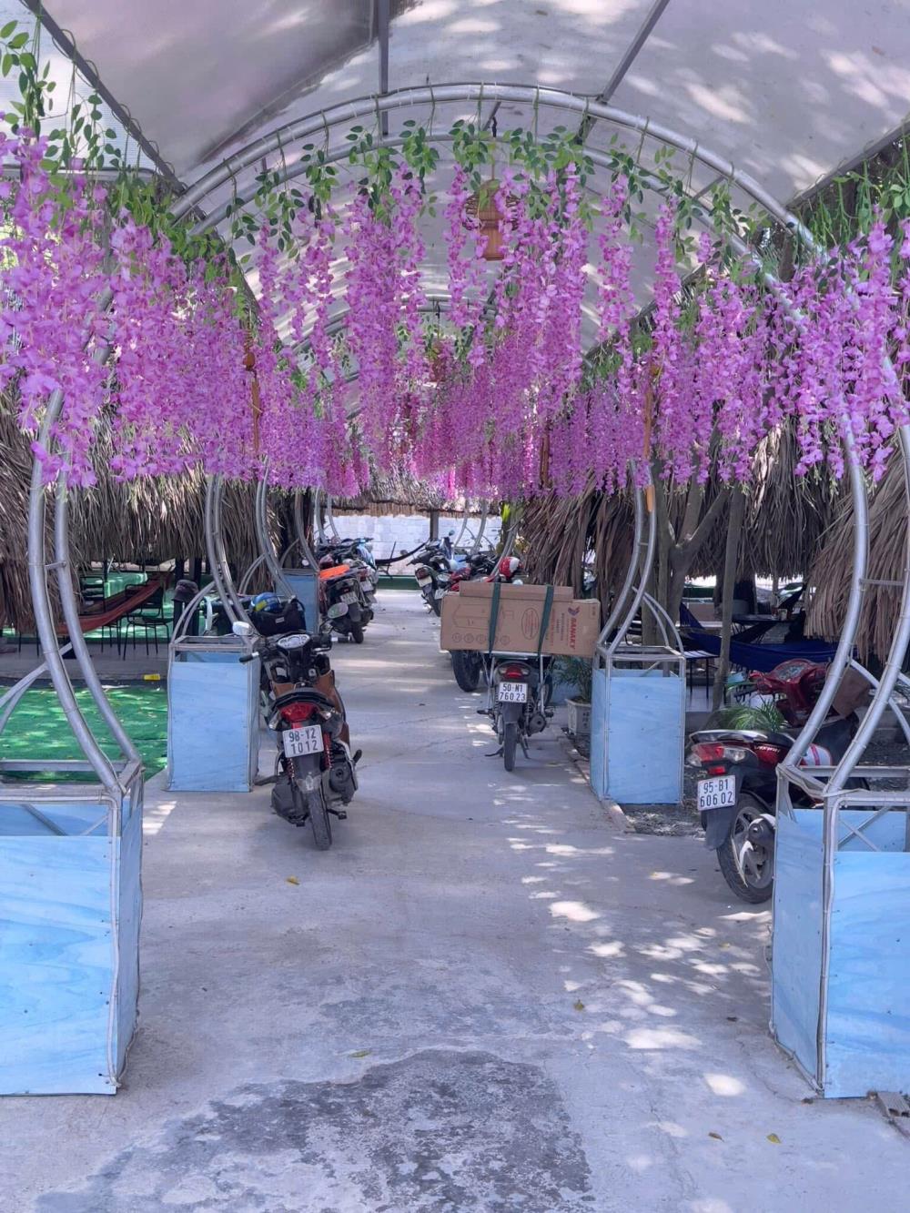 Góc sang nhượng mặt bằng quán bida + cà phê võng chòi Ngay ngã tư, mặt tiền đường TL82465620