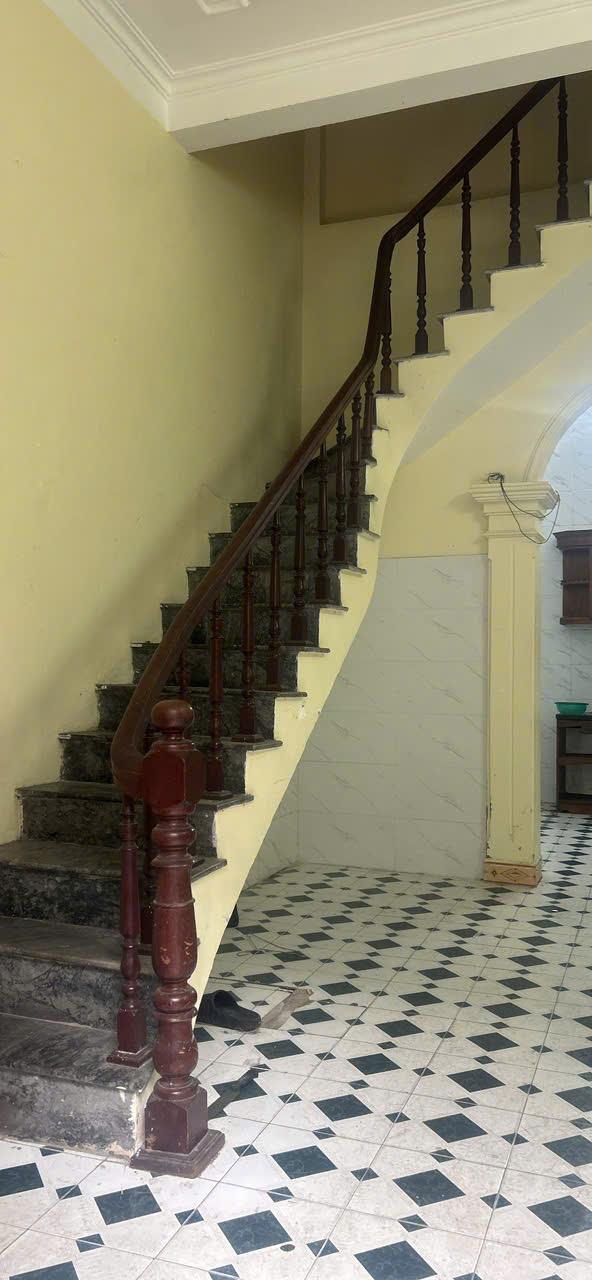 CHÍNH CHỦ CHO THUÊ NHÀ  NGUYÊN CĂN TẠI NGÕ 173 TAM TRINH, HOÀNG MAI2430406