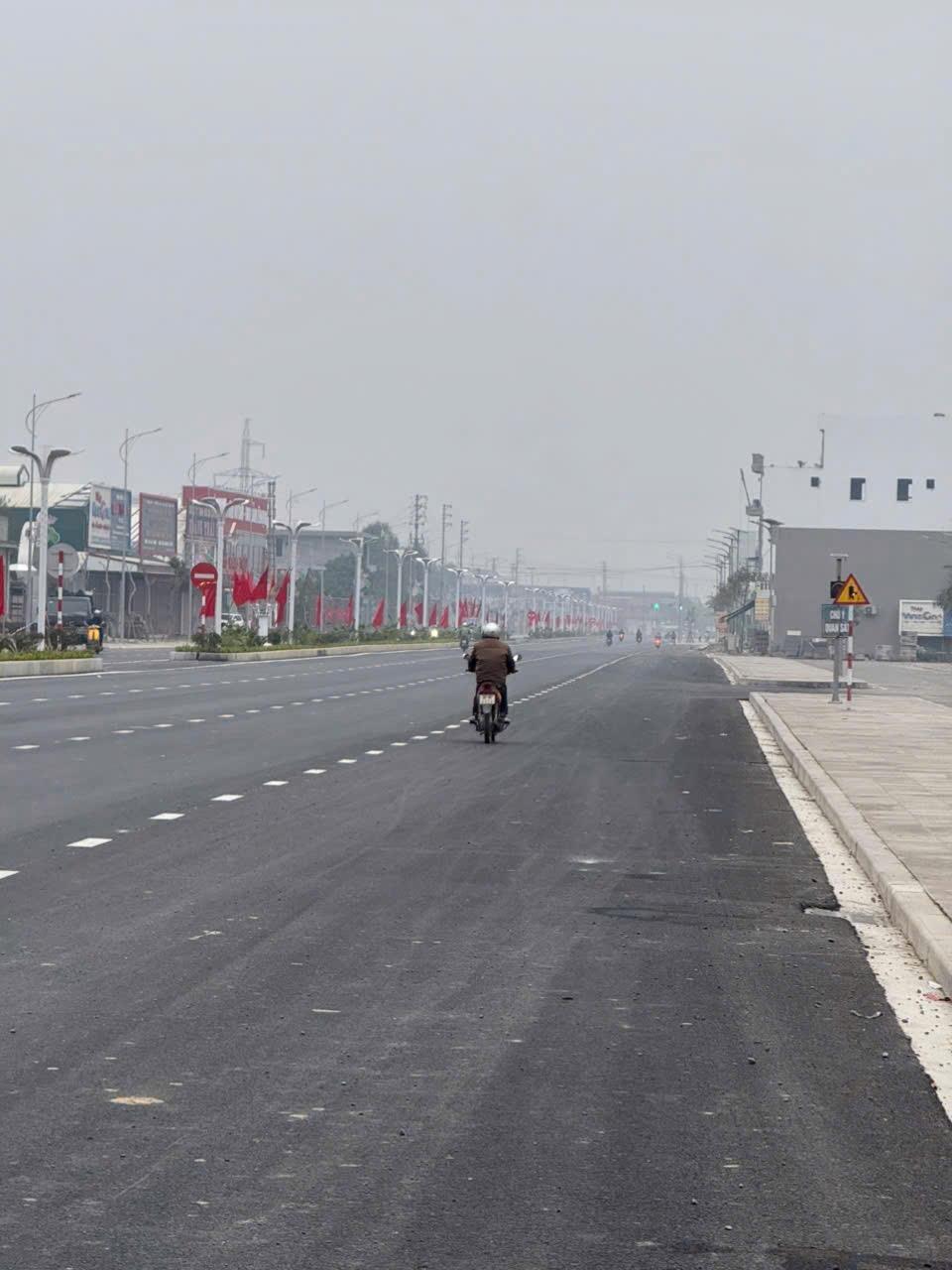 ĐẤT ĐẸP - GIÁ TỐT - Chủ Cần Ra Gấp Lô Đất Đấu Giá Khu 3 Thị Trấn Quán Lào, Yên Đinh, Thanh Hoá2314901