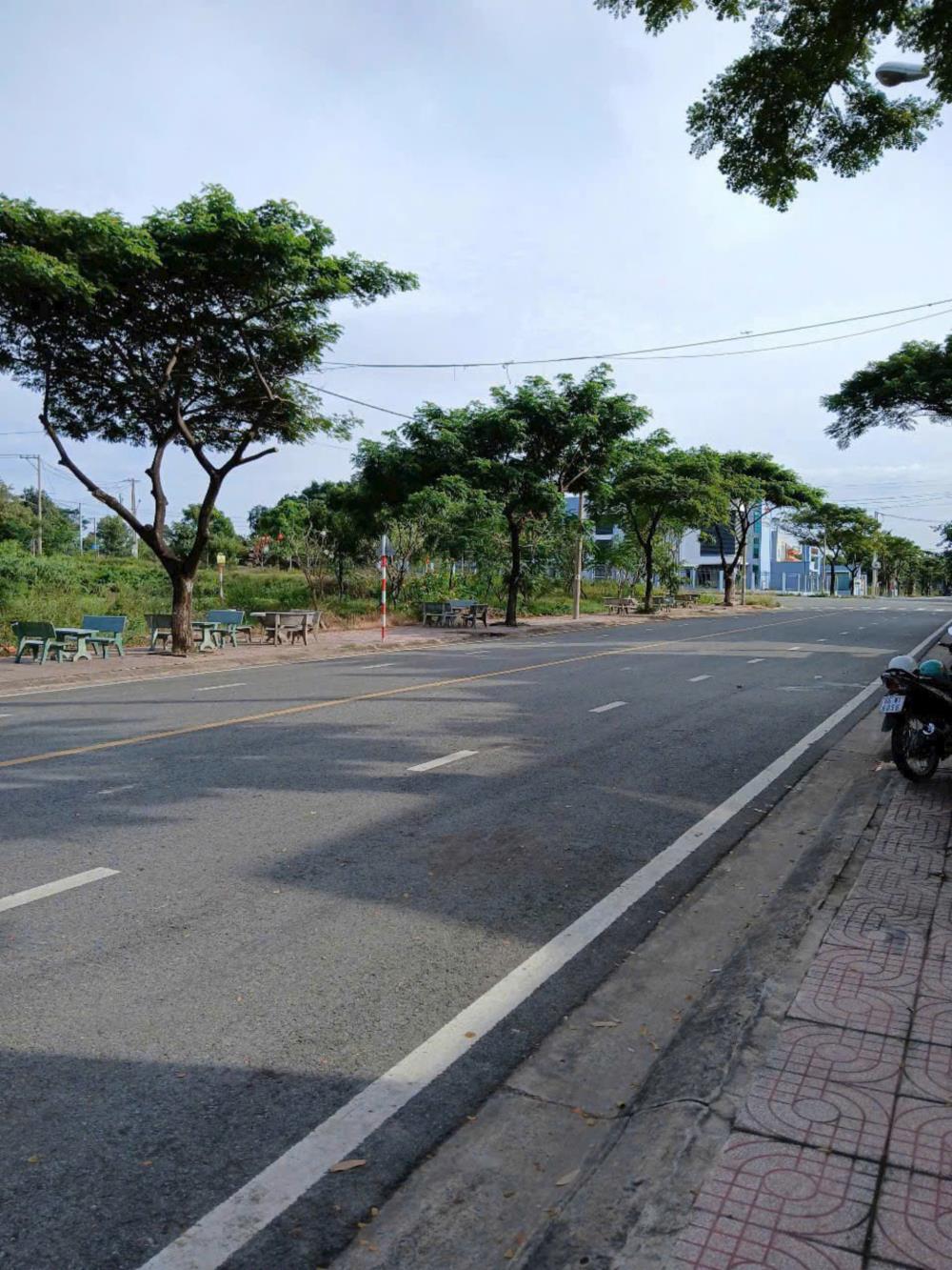 Bán đất sổ riêng trong khu tái định cư Tân Uyên , Bình Dương2581495