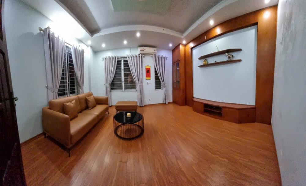 Cho thuê nhà nguyên căn ngõ 255 Nguyễn Đức Cảnh, 5 tầng x 32m2, 3 ngủ khép kín 12 Triệu.2542298