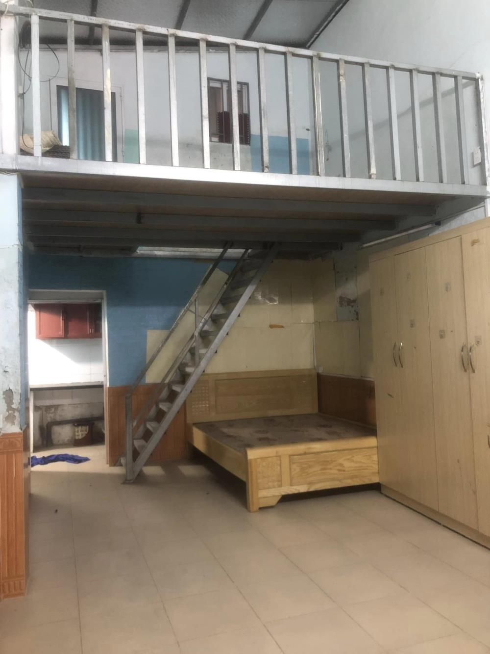 Cho thuê nhà LÀM VĂN PHÒNG, Ở GĐ, nhóm ngõ 310 Khương Đình 40m2 x 1.5 tầng, 5.5 Triệu2434429