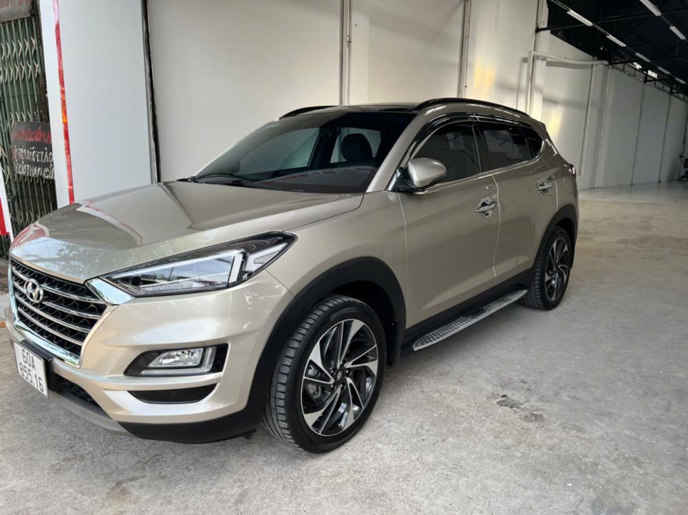 Hyundai Tucson 1.6 Turbo 2020, Giá bán: 696 triệu (có bớt Lộc), Ghi Vàng, nội thất Kem.2472359