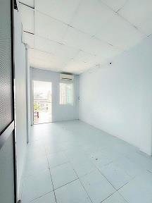 Cho Thuê Phòng Trọ - Vào Ở Được Ngay - Tại 251 Phạm Văn Hai, P.5, Q.Tân Bình (cách CMT8 50m)2468128