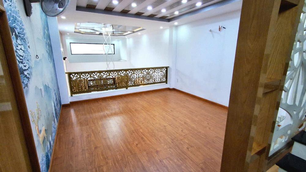 Nhà 1 Lầu HXH Phan Huy Ích, P12 _DT: 240m2,2 PN2401053