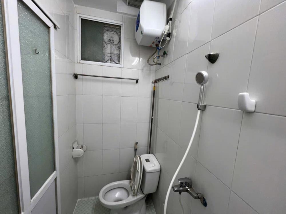 Cho thuê căn hộ TT tầng 4 Lương Đình Của, 60m2, 1.5 tầng, 7 Triệu - VP, ở GĐ, nhóm 5 - 6 em2340460