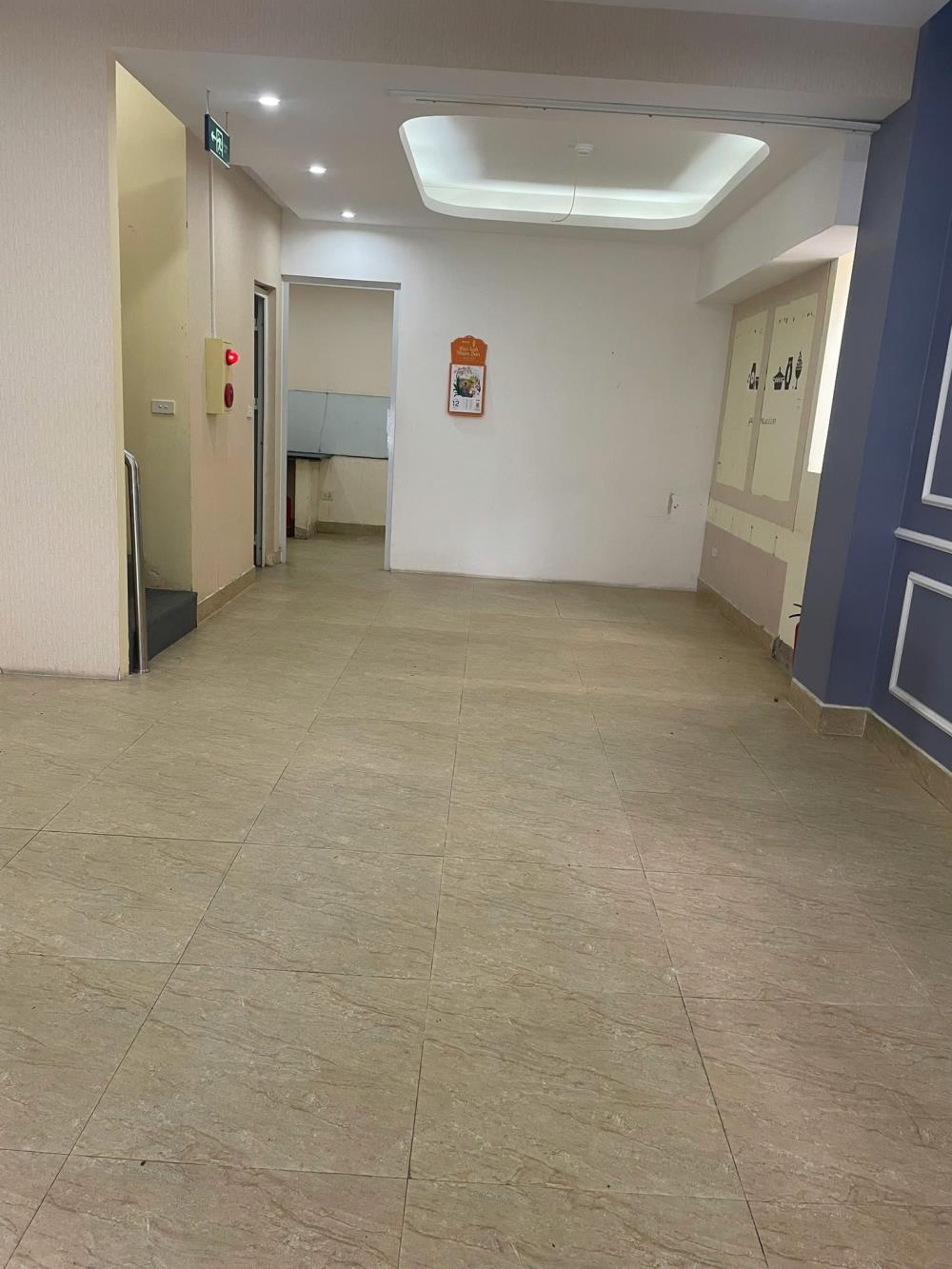Cho thuê nhà A10 Nam Trung Yên 4 tầng x 80m2 thông sàn, 50 Triệu LÀM VP, KD ONLINE2615591