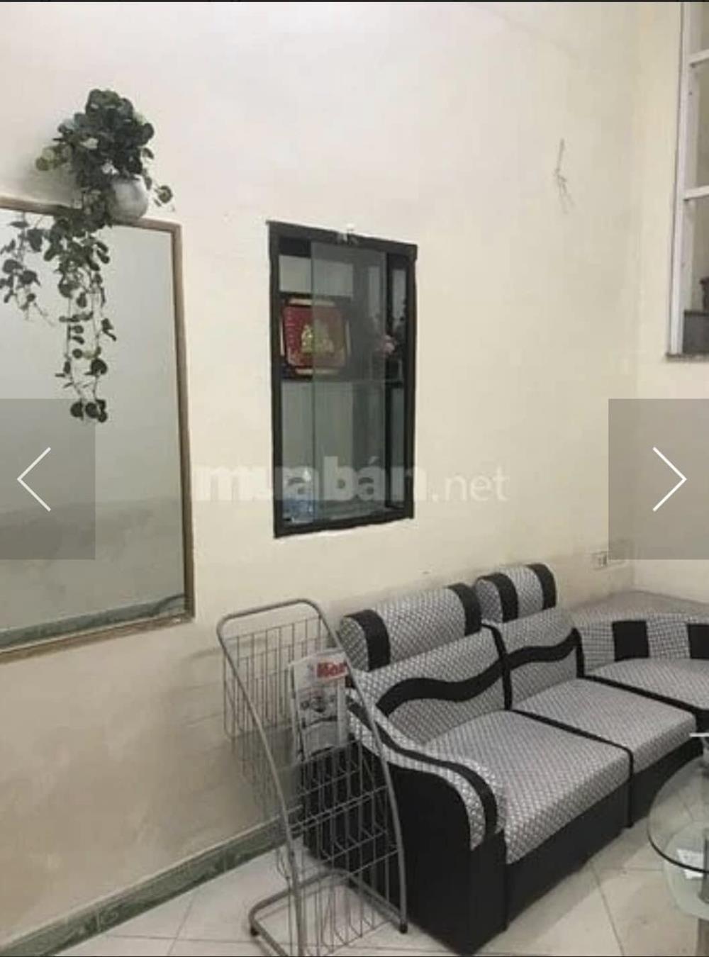 Cho thuê nhà ngõ 66 Hào Nam 4 tầng, 30m2, 4 ngủ, 10 Triệu ở gia đình, nhóm đi làm2438275