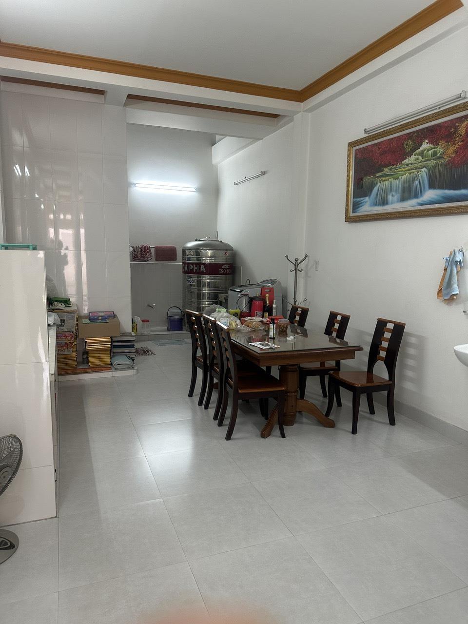 Bán NHÀ MẶT TIỀN MỚI. Giá tốt. Vị trí đẹp, P.9, Q. Phú Nhuận2455475