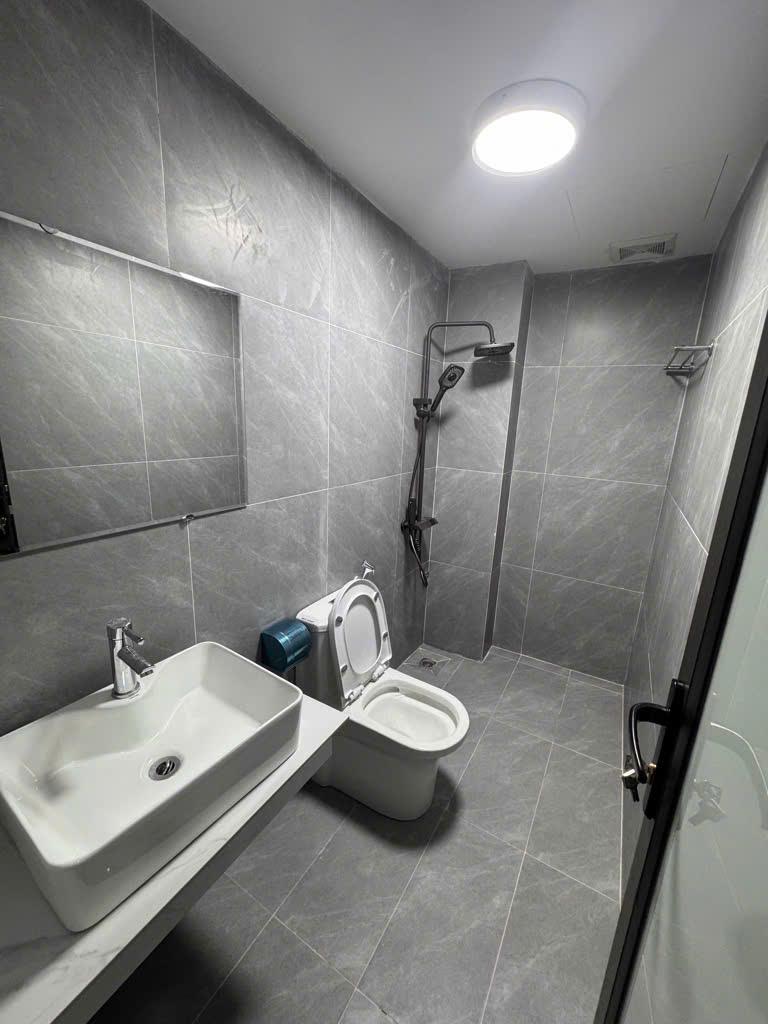 Bán nhà Phố Giảng Võ, Nhà Mới, Ngõ Thoáng,Thang Máy, 42mx5T, Giá: 10.3 Tỷ, Lh: 0396935190.2410226