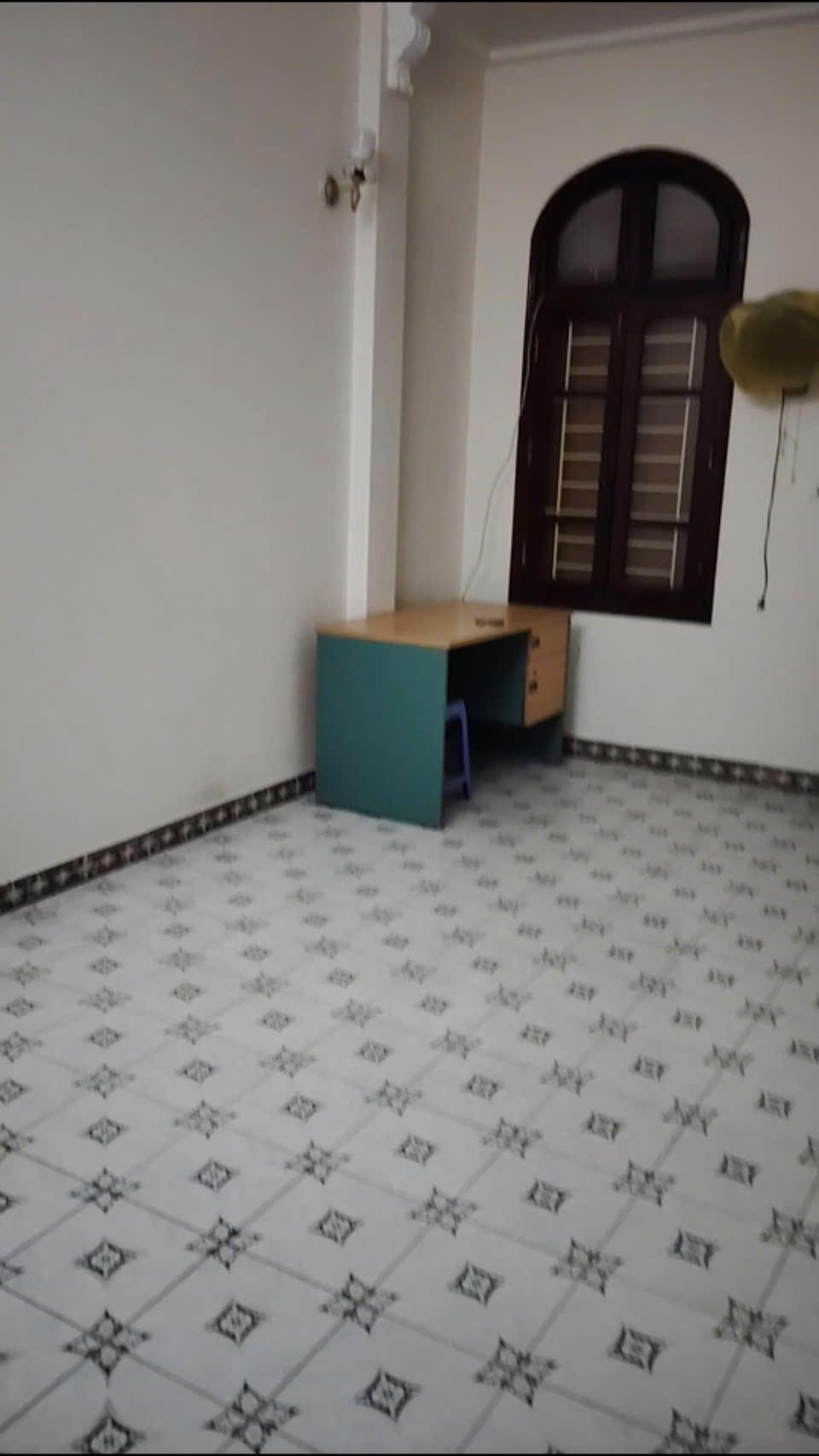 Cho thuê nhà Làm KD sạch, Spa, Nail Phố Lương Đình Của 4 tầng x 32m2, 2 ngủ, 3 WC, 12 Triệu2588602