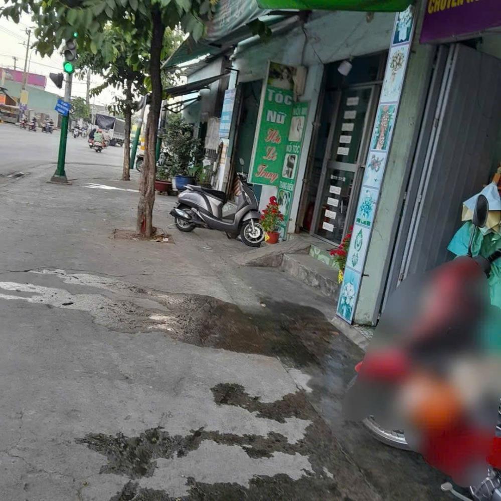 Cần sang nhượng lại quán tại đường DT743B, kp Đông tác, phường Tân Đông Hiệp2434052