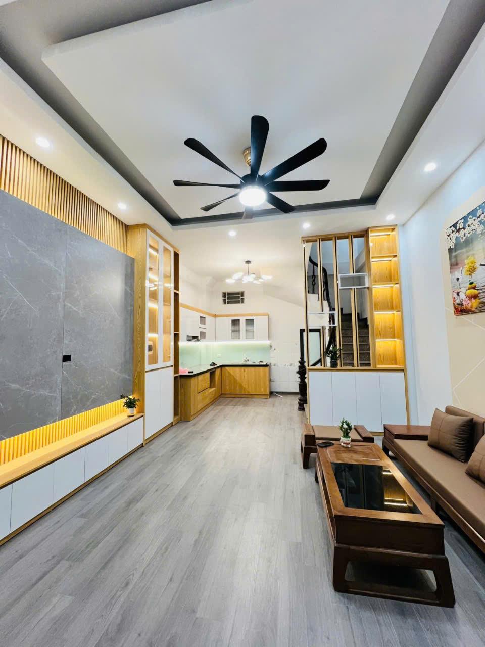 Mỹ Đình 36m2 5 tầng nhỉnh 7 tỷ 10m ra đường oto quá đẹp2351124