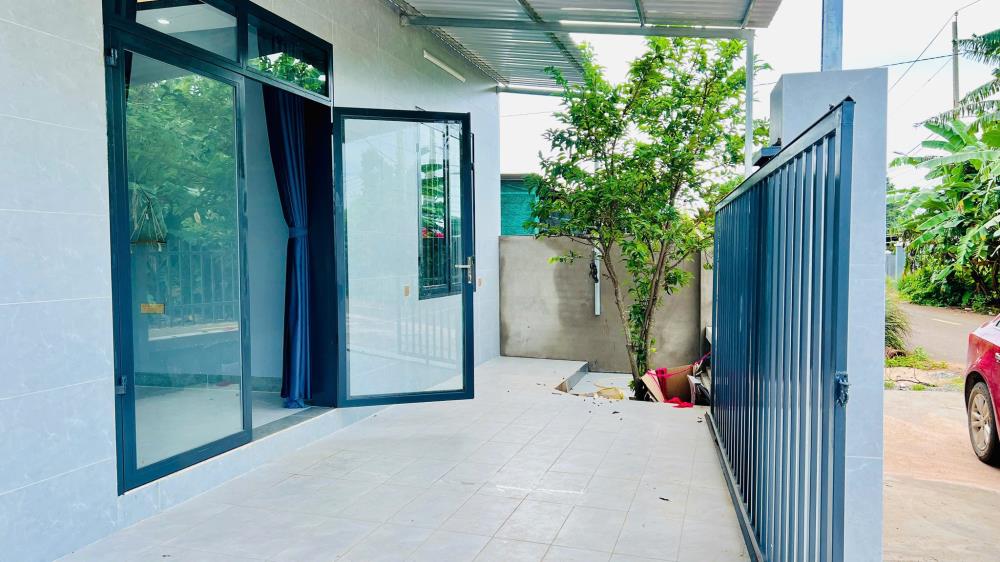 Cần bán gấp nhà mặt tiền đường nhựa số 89 xã Long Phước, TP Bà Rịa.2588627