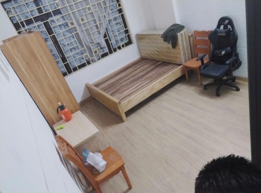 Cho thuê nhà ngõ 72 Phố Nguyễn Trãi, 5 tầng x 30m3, 3 ngủ chỉ 12 Triệu2580186