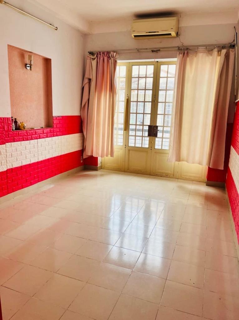 N245 - Nhà Bán P7 , Phùng Văn Cung , DT 66m2 , 4 tầng btct , 4PN , hẻm đẹp yên tỉnh giá 7, 450 tỷ2464024