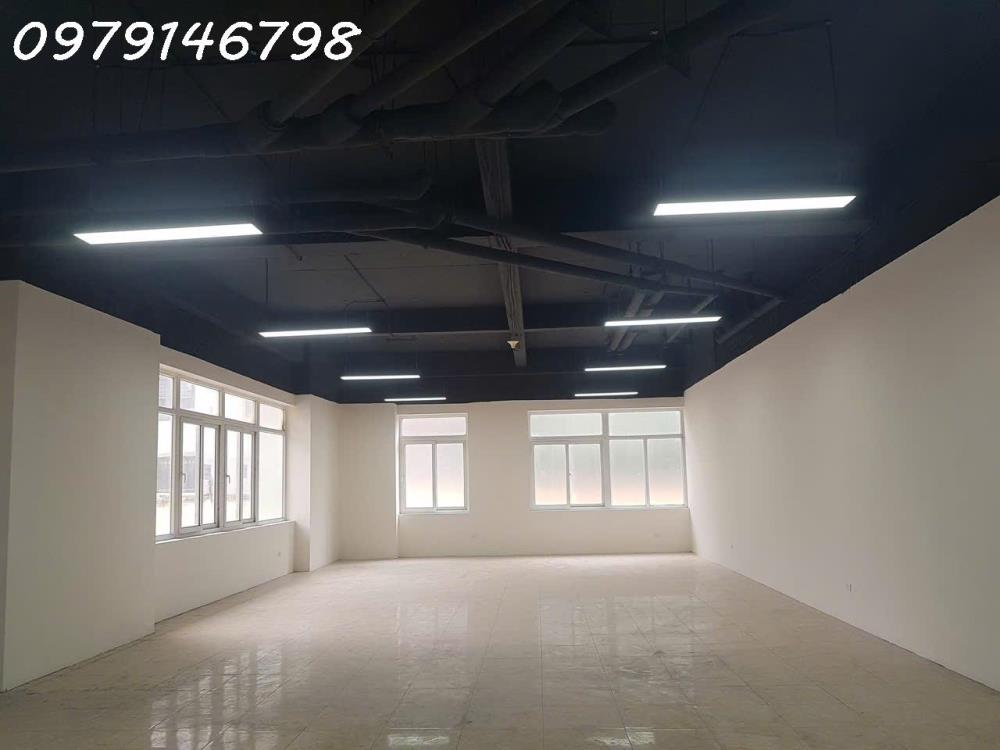 Cần bán gấp sàn thương mại 600 m2 tại tầng 1 tòa nhà Unimax, số 210 Quang Trung, Hà Đông, Hà Nội. Liên hệ:  09791467982432181