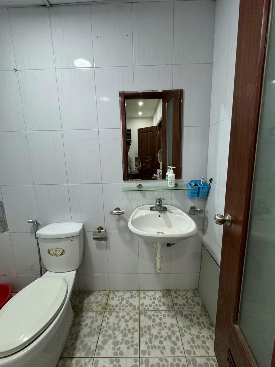 Bán căn hộ cc toà CT12A Kim Văn Kim Lũ - Hoàng Mai dt 54m2 x 2 ngủ giá 2.72 tỷ2506571