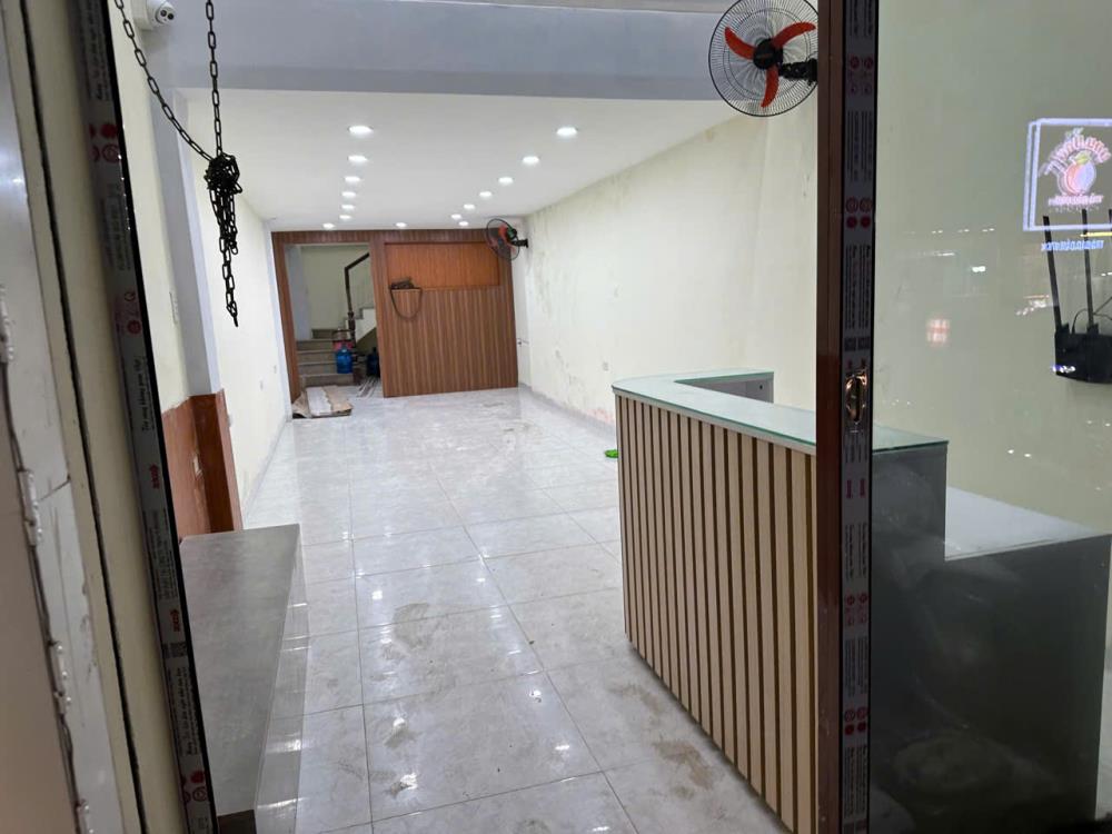 Sang nhượng Mb kinh doanh hàng ăn. Tại Đội Cấn - Ba Đình - Hà Nội2386598