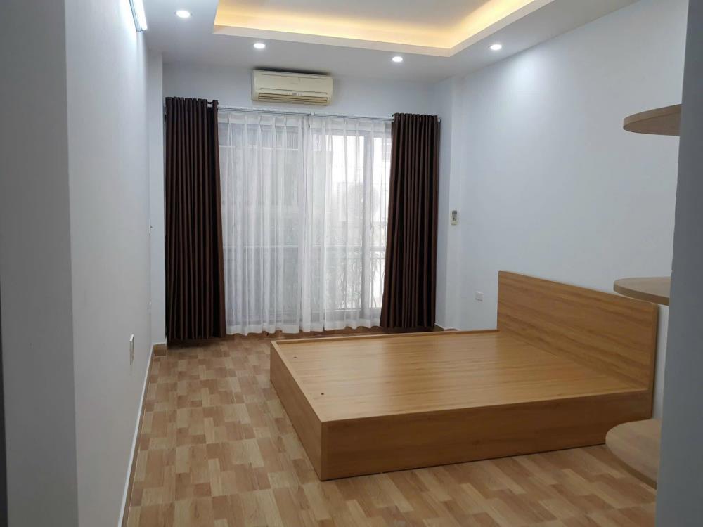 Cho thuê nhà LÀM VP, KD ONLINE, Ở GĐ, NHÓM ngõ Gốc Đề, 5 tầng, 34m2, 3 ngủ, 11.5 Triệu2523503