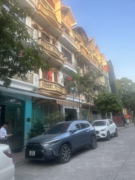 Phân lô khu ĐTM Mỹ Đình I 55m2 5 tầng thang máy full nội thất2472102