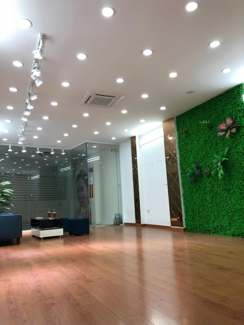 Cho thuê nhà Mặt Phố Kim Ngưu, 7 tầng thang máy, 70m2, thông sàn KD bất chấp2581823