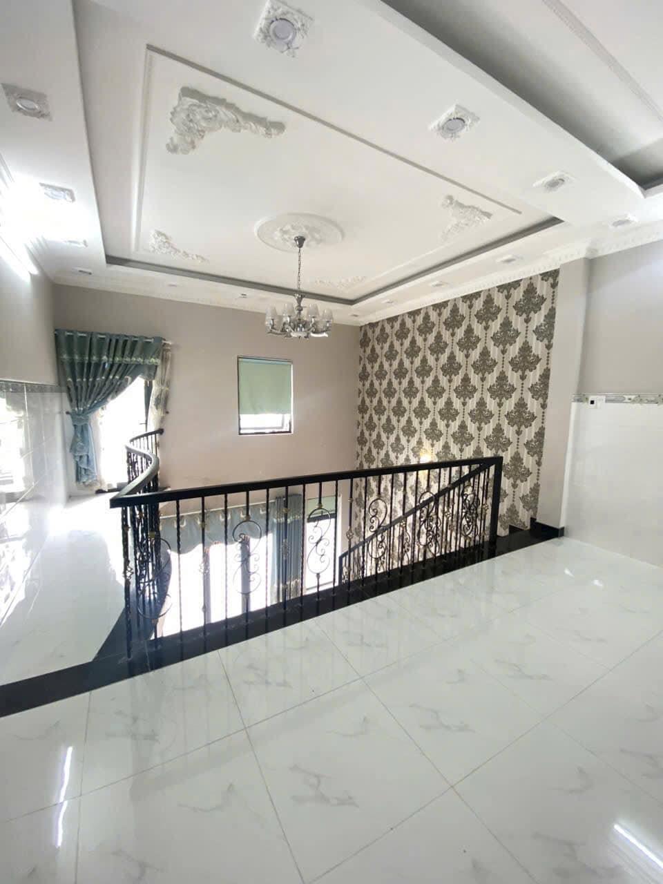 GIÁ RẺ - NHÀ MÊ LỮNG ĐÚC, 100M2, ĐƯỜNG 5M5 TRÀ NA, HÒA KHÁNH NAM, LIÊN CHIỂU - CHỈ 2.78 TỶ2424308