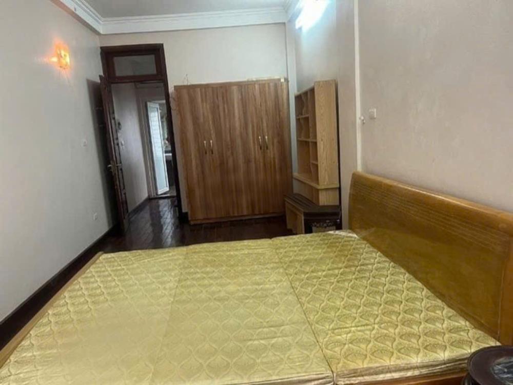 Cho thuê nhà ngõ ô tô đỗ cửa Kim Giang, 6 tầng x 40m2, 4 phòng, 15 Triệu ( đóng 2 cọc 1)2590415