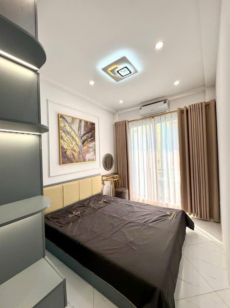 Bán nhà riêng, sát phố Minh Khai, quận Hai Bà Trưng, hàng hiếm, 22m2, 5 tầng, giá chỉ 5 tỷ 250 triệu2679113