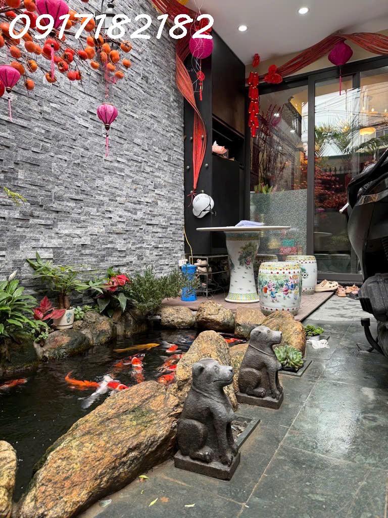 Siêu phẩm nhà PHÚC ĐỒNG NGUYỄN VĂN LINH 6 tầng bể cá koi thang máy full nộit thất cao cấp2465693