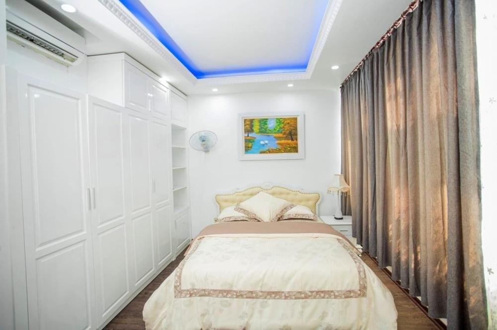 Bán Nhà Mặt Phố Đình Thôn 100m2 x 9 tầng thang máy, tổng 20 căn hộ khép kín full nội thất, dòng tiền khủng, giá đầu tư 390tr/m2 có TL2432797