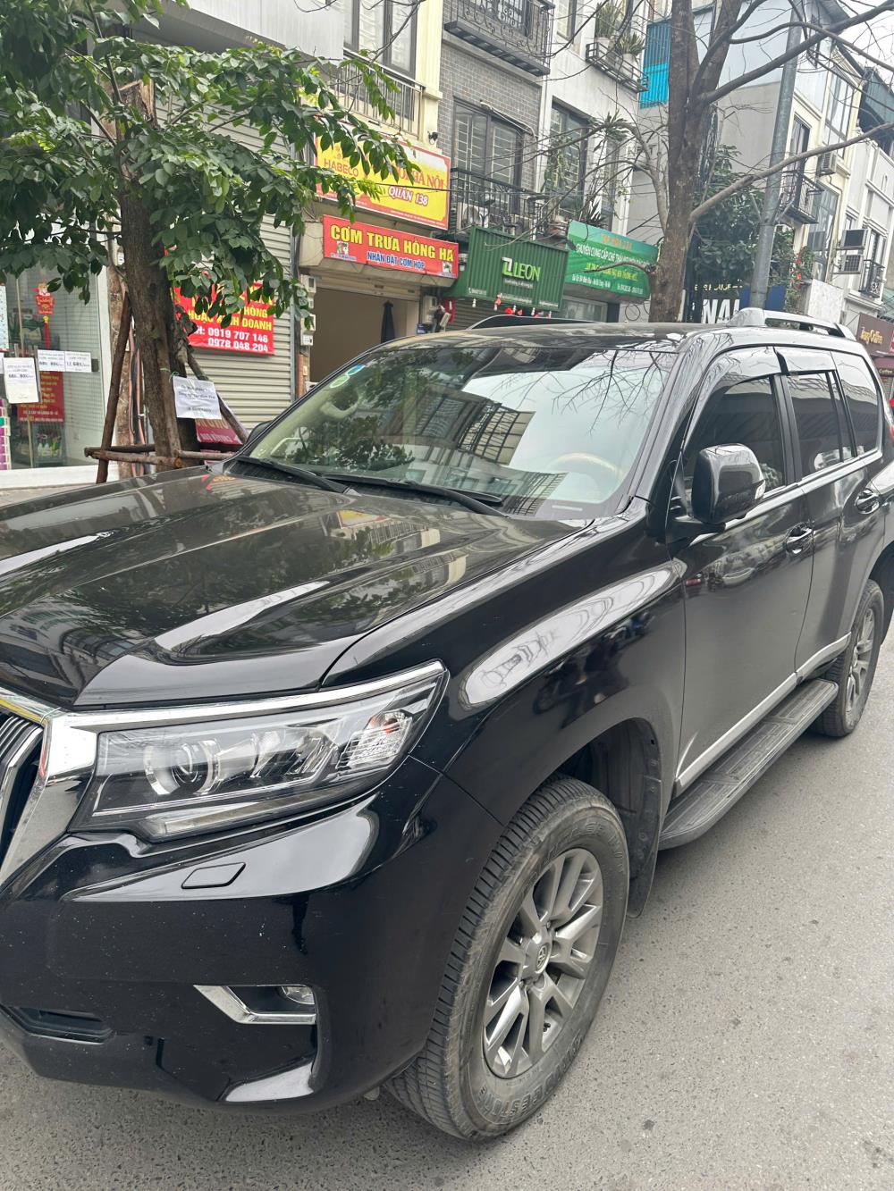 Chính chủ bán xe TOYOTA LAND CRUISER PRADO sản xuất năm 2019 đăng ký lần đầu 20212500705
