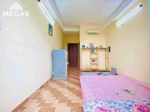 Cho thuê CHDV có ban công tại 163/29/9, Đường Tô Hiến Thành, Phường 13, Quận 10, TP HCM2458057