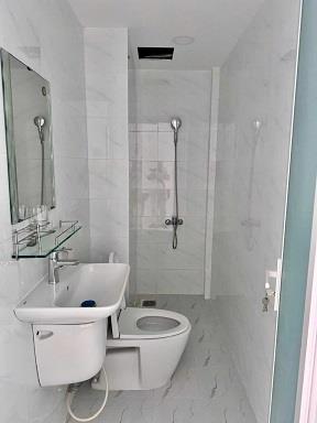 Cho thuê nhà/shop house mặt đường ngay Phường Tân Đông Hiệp, TP Dĩ An.2481620