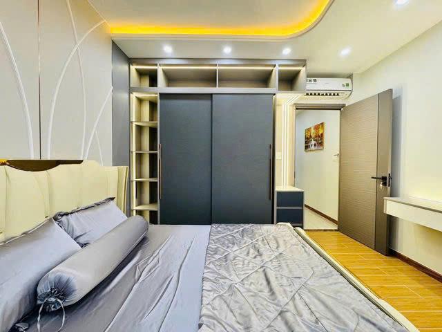 Giá mềm nhất quận Gò vấp: 7.6 tỷ - Phạm Văn Chiêu - 1 trệt, lửng, 3 lầu- 4 phòng ngủ, có 1 phòng ngủ Master, LH: 077 478 5818 chuyên BDS Sài Gòn2597127