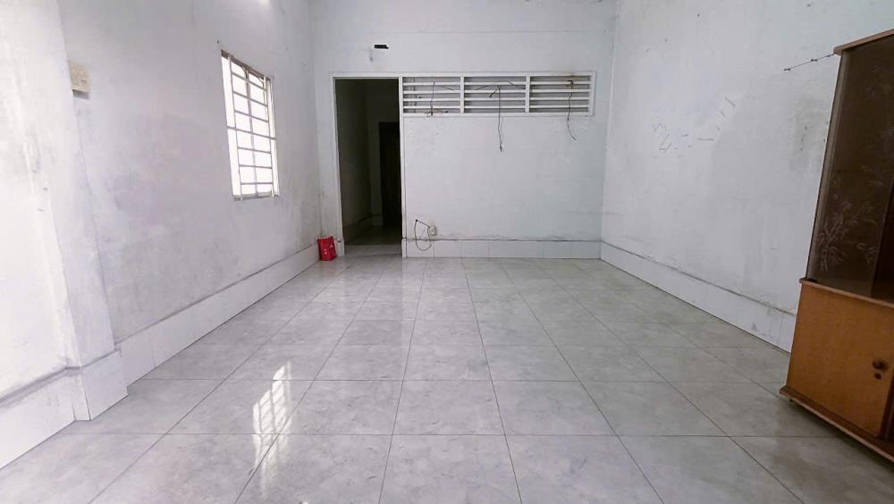 nhà 15 triêụ mặt tiền đường Nguyễn Văn Linh thuận lợi cho việc kinh doanh2466440