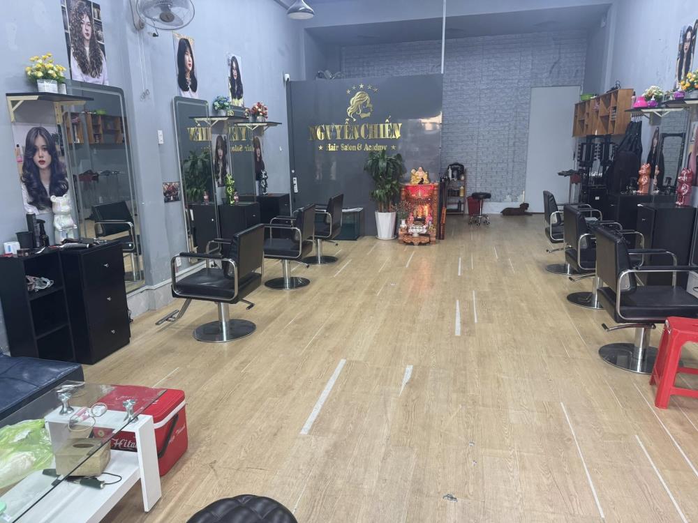 Sang Nhượng Toàn Bộ Mặt bằng hoặc full đồ Làm Salon Tóc  tại Cần Thơ2463995