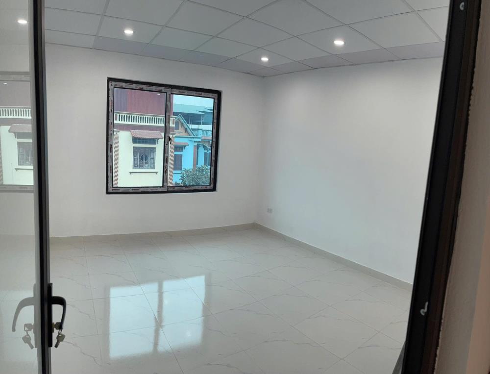 CHÍNH CHỦ CẦN CHO THUÊ NHÀ 3 TẦNG MỚI XÂY, Ô TÔ ĐỖ CỬA TẠI THỊ XÃ MỸ HÀO, TỈNH HƯNG YÊN2550583