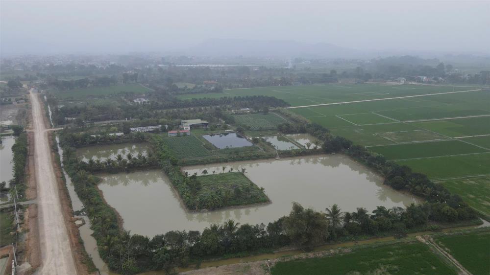Bán trang trại nghỉ dưỡng 34856.8 M2 400M MẶT TIỀN Cách thị trấn Quán Lào Yên Định 1,5km- Giá tốt2592476