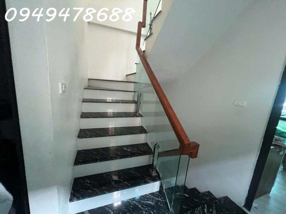 BÁN NHÀ XUÂN ĐỈNH DÂN XÂY -5 TẦNG - KINH DOANH ĐỈNH- Ô TÔ TRÁNH2391018