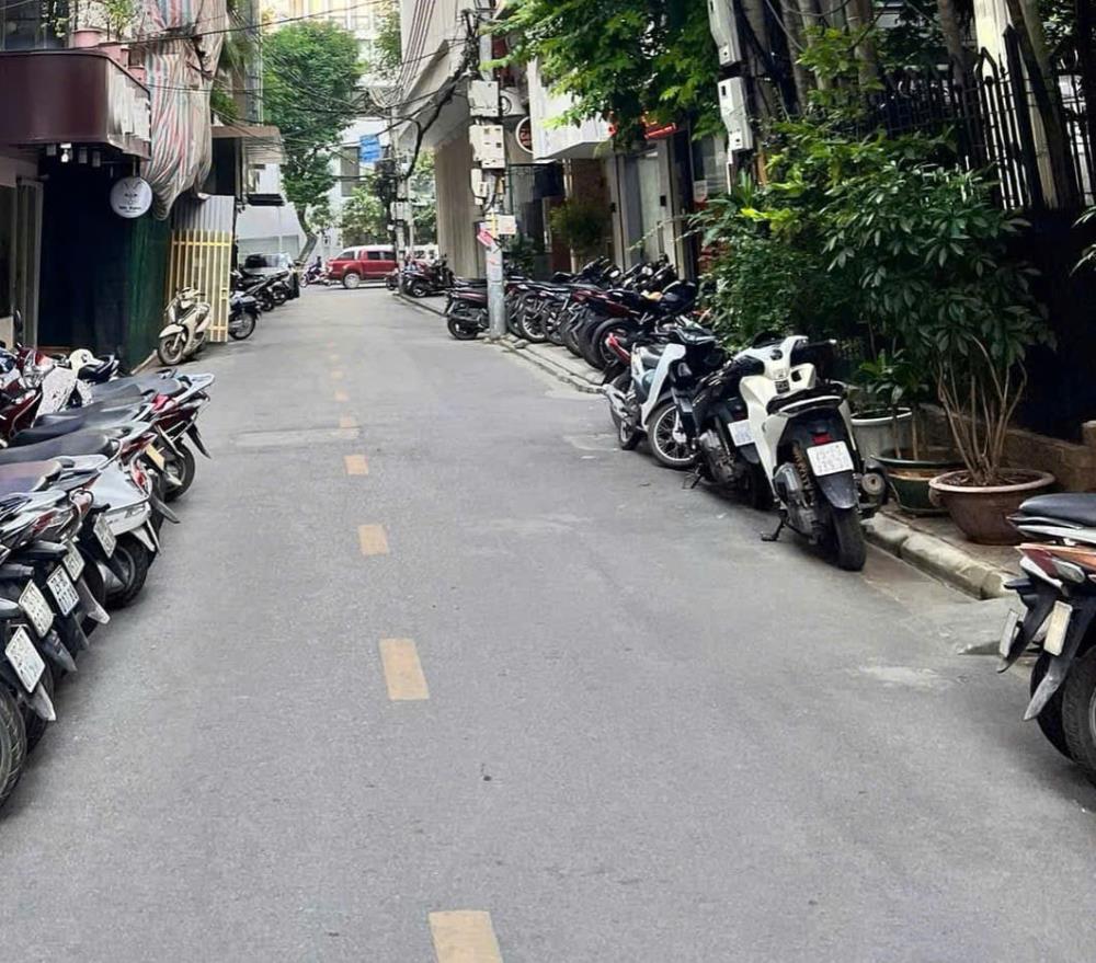 TÒA NHÀ VP THÁI HÀ💥 DT 56M2 x 7T💥MT 5.3M💥30 TỶ💥 PHÂN LÔ💥 Ô TÔ TRÁNH💥 THANG MÁY2556412