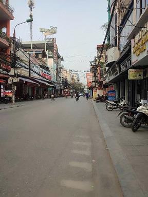 Bà cô cần tiền bán gấp mảnh đất mặt đường Lê Hồng Phong gần ngã 3 Nguyễn Du. Giảm giá 500 Triệu so với giá ban đầu2538294
