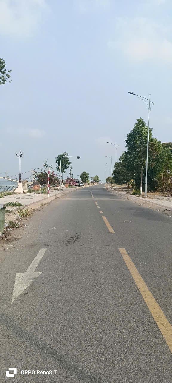 Chính Chủ Cần Bán Lô Đất Ở   nằm đường Ngô Quyền.2620352