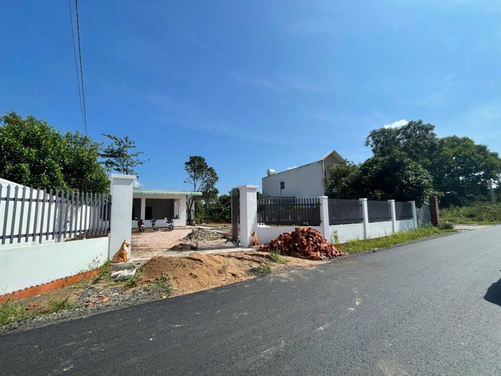 Chỉ với hơn 4 tỷ để sở hữu ngay lô đất vị trí đẹp- khả năng sinh lời cao2563793