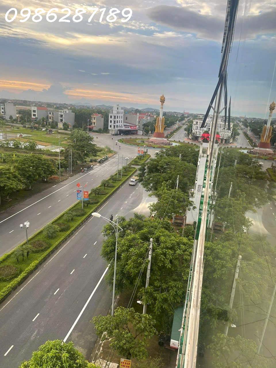 SIÊU HOT! BÁN 5 LÔ ĐẤT VÀ NHÀ 4 TẦNG TẠI VÒNG XOAY KIM ĐÀO, TT THỨA, LƯƠNG TÀI, BẮC NINH2358549