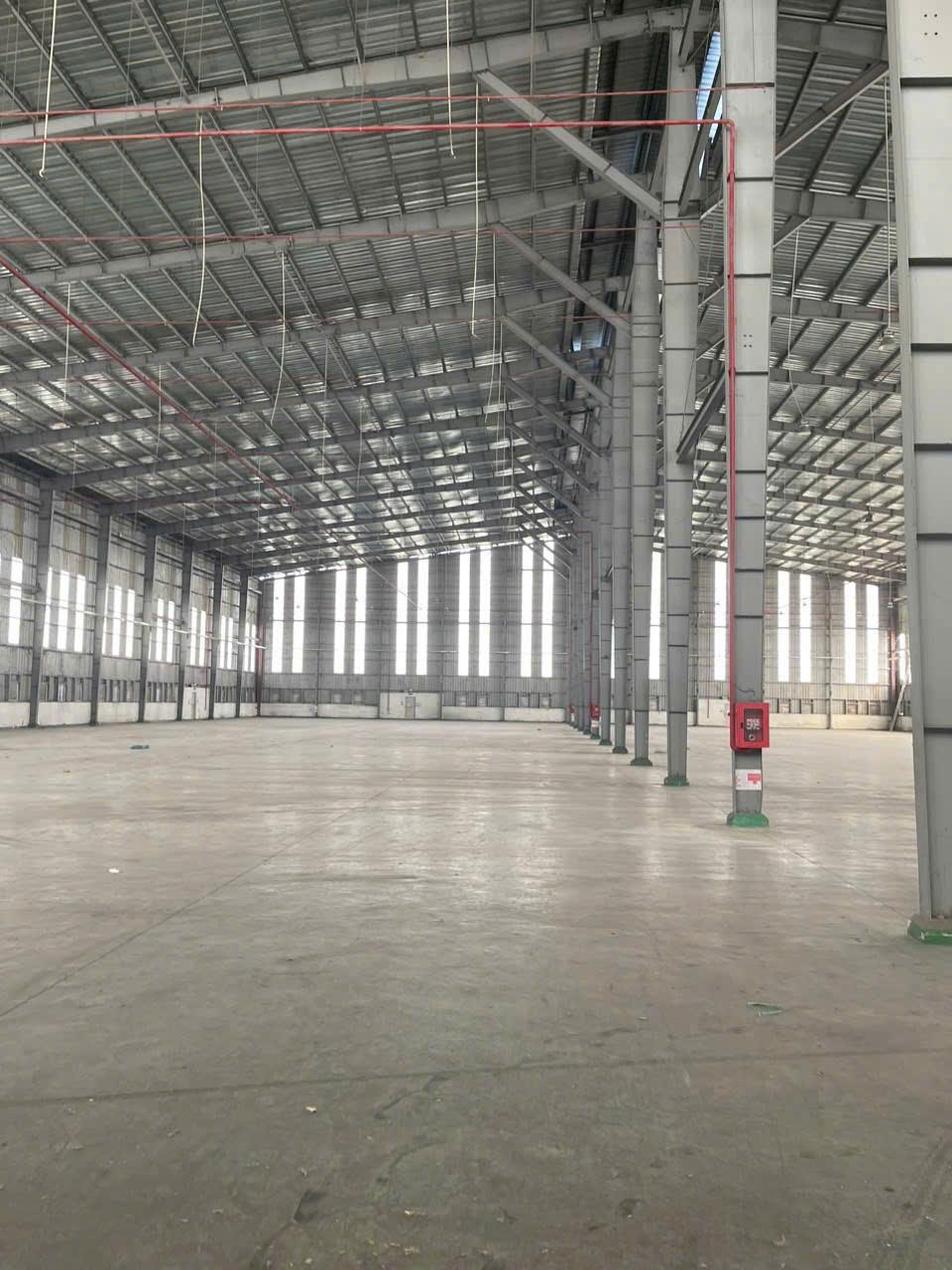 Bán Nhà Xưởng Tân Uyên – 21.500m², 2 Mặt Tiền, PCCC Tự Động – Giá Chỉ 180 Tỷ Liên hệ ngay: 0366 632 0922513513
