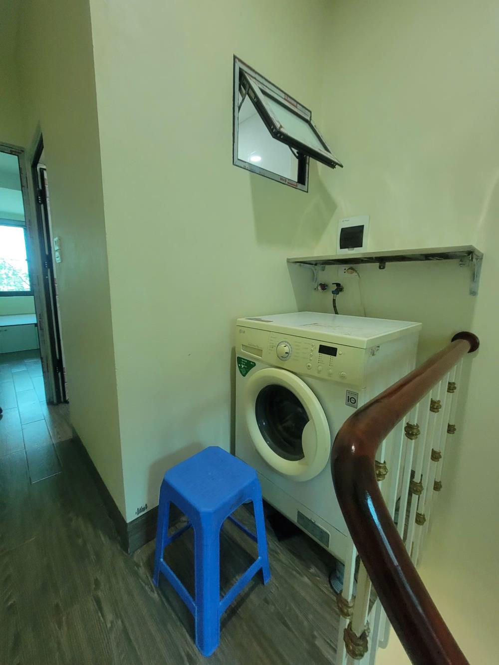 Cho thuê nhà nguyên căn ngõ 183 Lĩnh Nam 3 tầng, 2 ngủ, Full đồ 8.5tr2511988