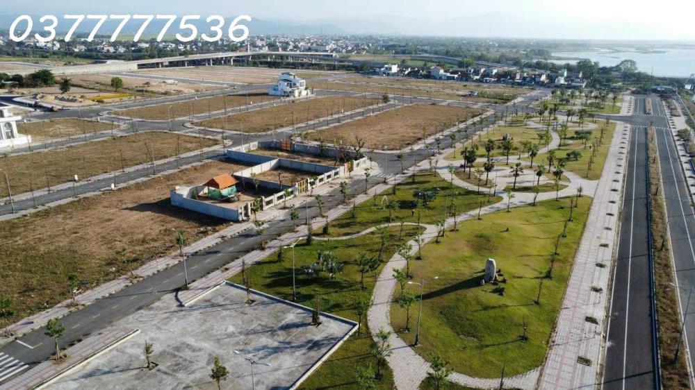 Biệt Thự Ven Sông Tuy Hòa, ngay Mobifone, 395m2, đường 16m, Bãi Tắm Biển cách 1,5km chỉ 7,5Tỷ2566351