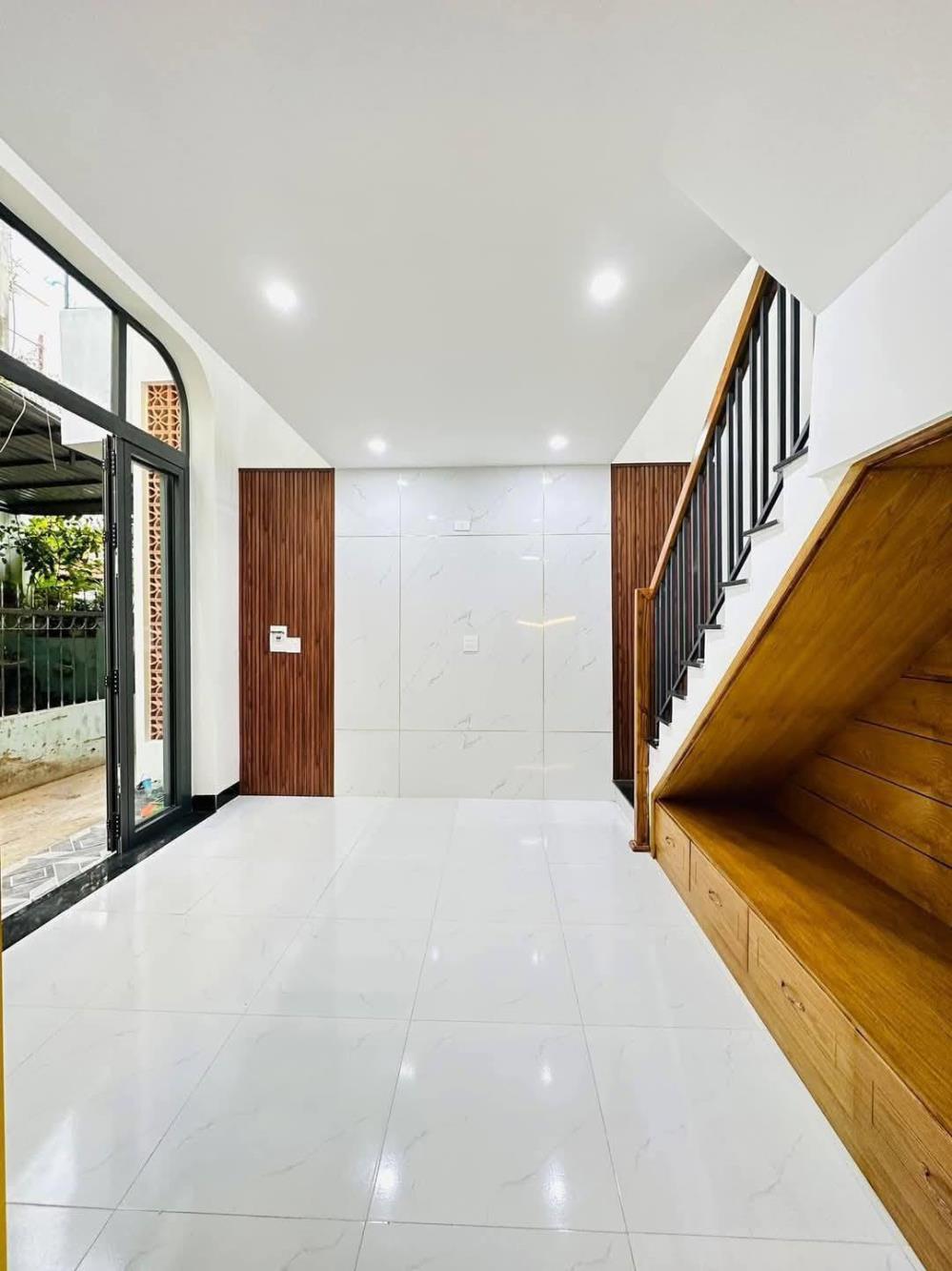 Cần Bán Nhà - Hẻm Nguyễn Văn Bé, Trung Tâm Thành Phố Quy Nhơn2340091
