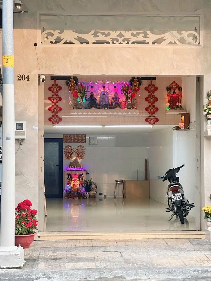 Cho thuê mặt bằng kinh doanh mặt tiền q5 đường Lương Nhữ Học2408409
